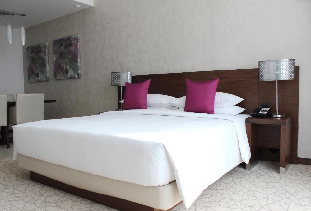 Room image 3